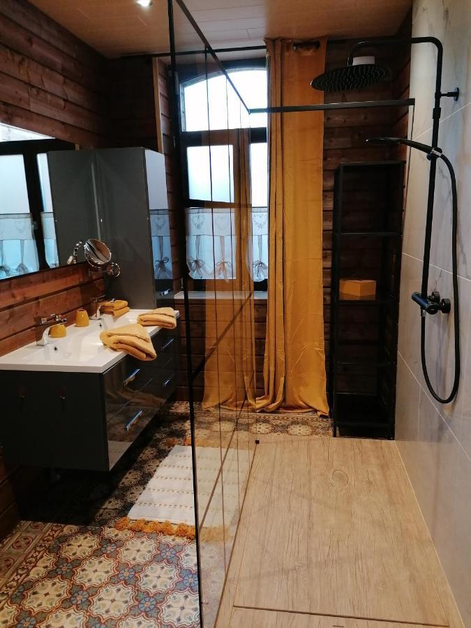 Maison D'Hote Les Notes Endormies Suite Le Refuge Walcourt Екстер'єр фото